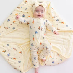Baby Blanket in Winnie the Pooh Celebration 1.0