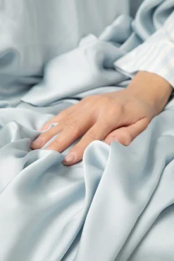 Bamboo Sateen Sheet Set in Ice