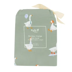 Change Pad Cover in Silly Goose