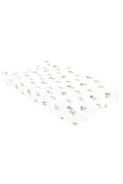 Change Pad Cover in Wildflower