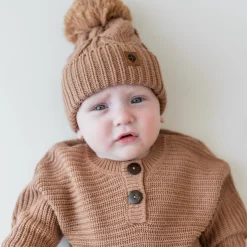 Chunky Cable Knit Beanie in Latte