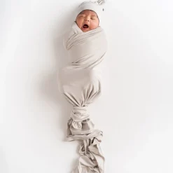 Swaddle Blanket in Oat
