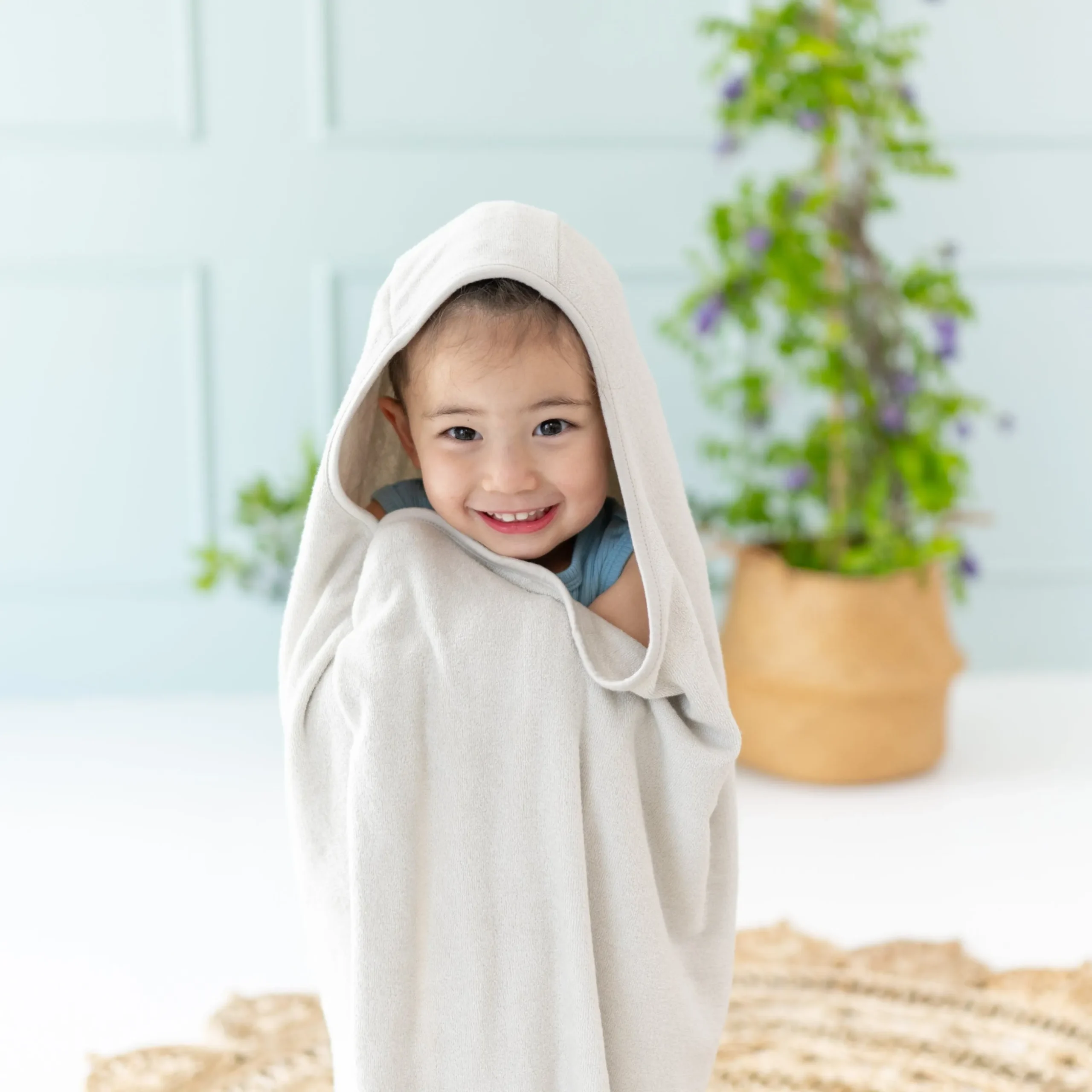 Toddler Hooded Bath Towel in Oat