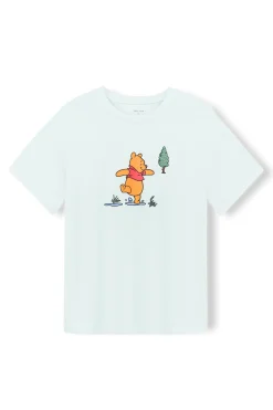 Women's Graphic Tee in Winnie the Pooh on Dew