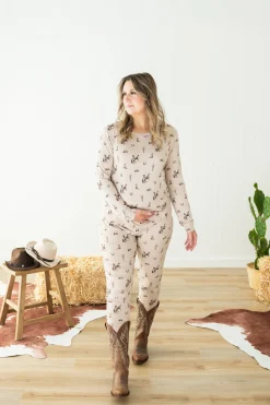 Women's Jogger Pajama Set in Classic Cowboy