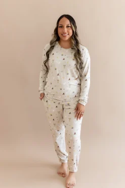 Women's Jogger Pajama Set in Starry Icon