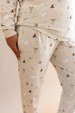 Women's Jogger Pajama Set in Starry Icon