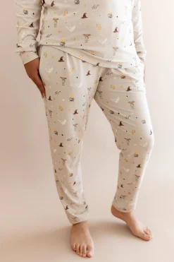 Women's Jogger Pajama Set in Starry Icon
