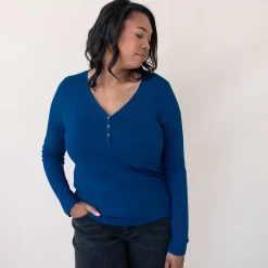 Women's Long Sleeve Henley Tee in Tahoe