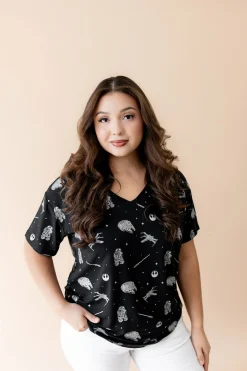 Women's Relaxed Fit V-Neck in STAR WARS™