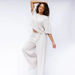 Women's Short Sleeve Tee in Oat