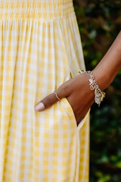 Women’s Smocked Dress in Gingham Chamomile