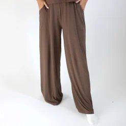 Women's Wide Leg Pant in Espresso