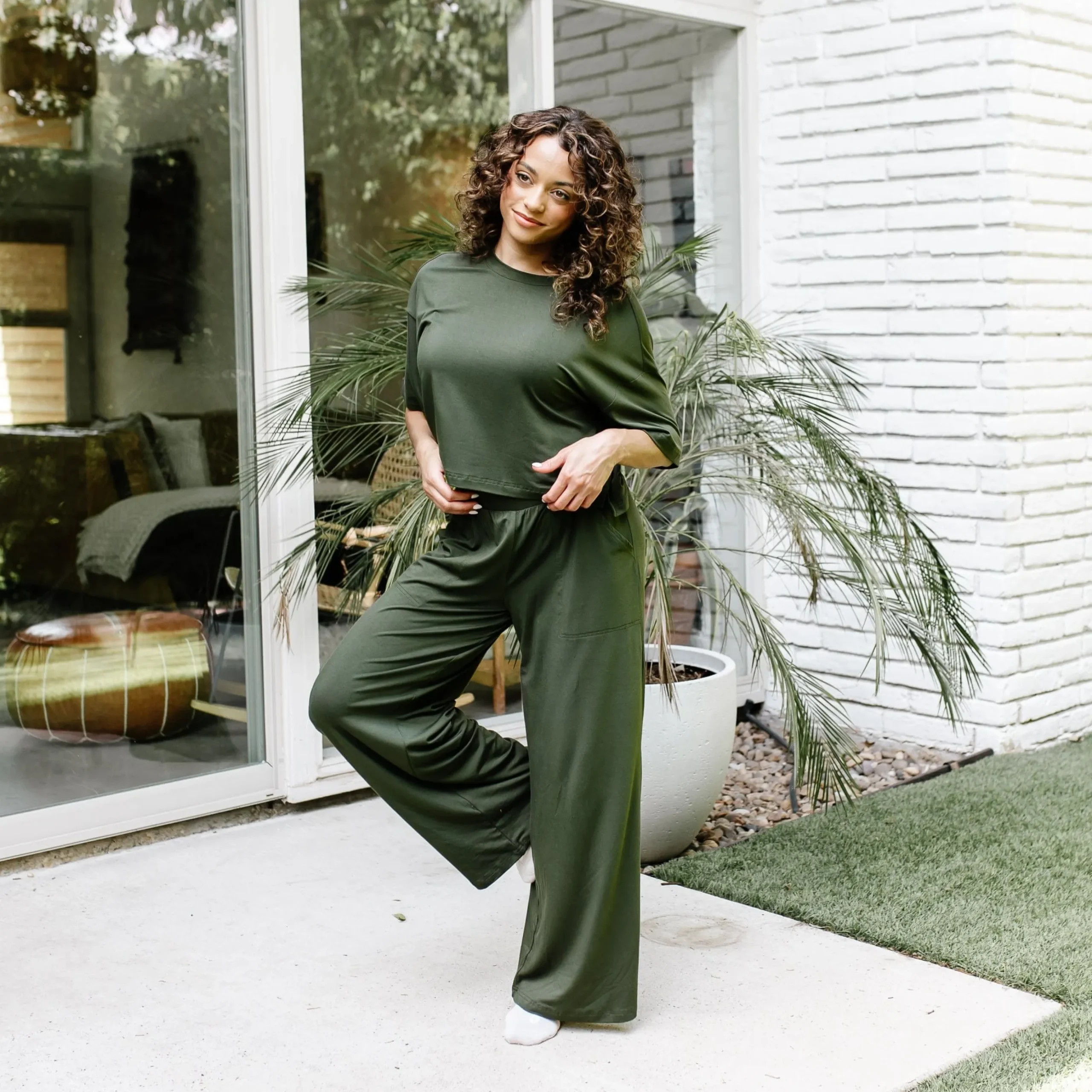 Women's Wide Leg Pant in Fir