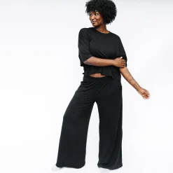 Women's Wide Leg Pant in Midnight